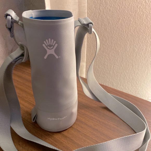 Hydro Flask Other - Hydroflask Bottle Sling